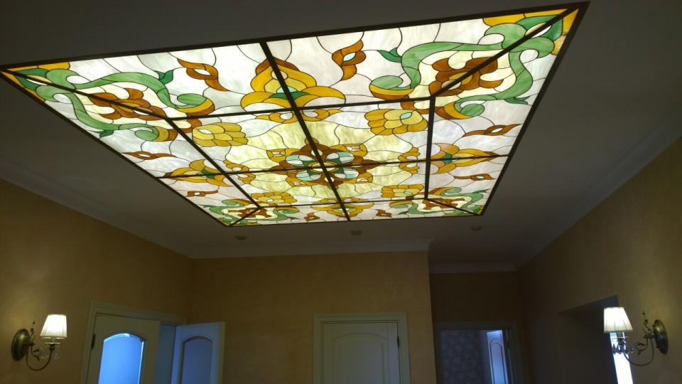 Заказать световой потолок с фотопечатью в г. Уссурийск